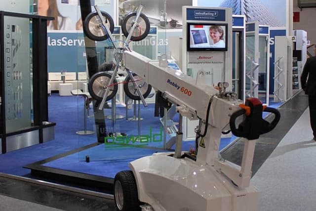 Robby 600 vacuüm glasrobot voor glasmontage