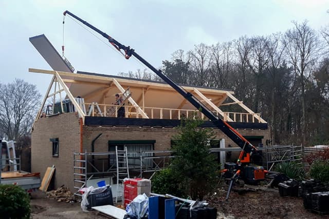 BG Lift M250 minihijskraan met 2500 kg hijscapaciteit
