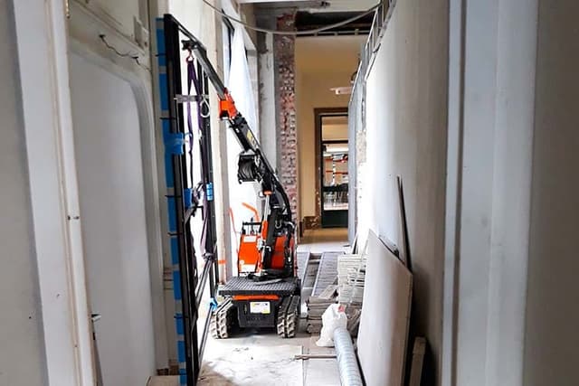BG Lift M060 voor beperkte ruimtes BG Lift M060 hijskraan voor werkzaamheden in krappe en moeilijk bereikbare ruimtes