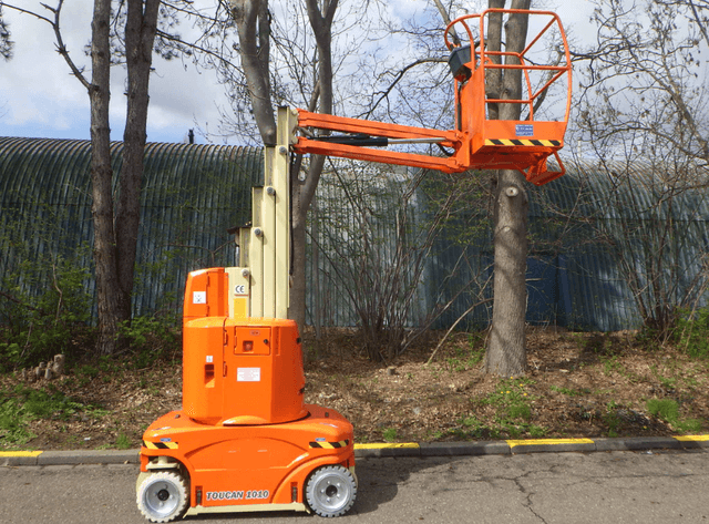 Toucan 1010 telescoop hoogwerker Toucan 1010 telescoop hoogwerker voor bouw-, installatie- en onderhoudswerkzaamheden