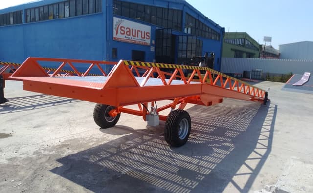 Saurus PYR WH laadbrug zwaar materieel Saurus PYR WH mobiele laadbrug voor zwaar materieel